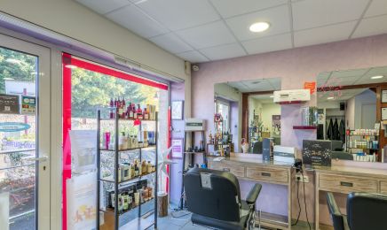 FM Hair : Coiffeur à Pommeret