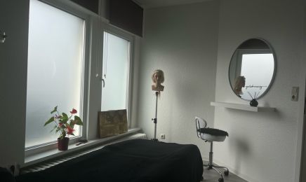 Beauty Salon Olga Gerl: Kosmetikstudio in Waldbüttelbrunn