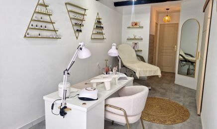 MA PARENTHESE BEAUTE : Manucure à Salon-de-Provence