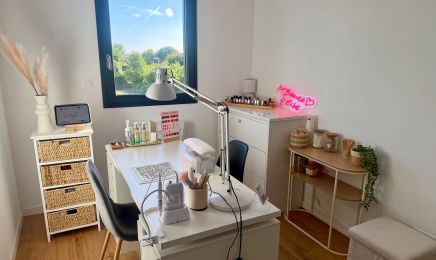 M’Beauté Éclat : Manucure à Sainte-Soulle