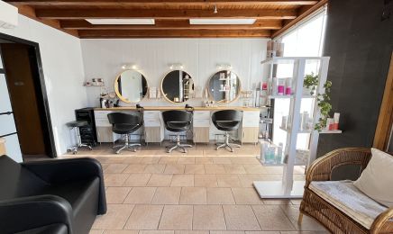 Inspiration Coiffure by Héloïse  : Coiffeur à Peaugres