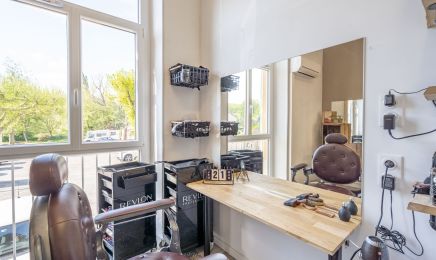 Sarah Nury  : Coiffeur à Chantemerle-les-Blés