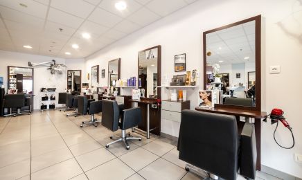 Anthony Bouillot charmeil  : Coiffeur à Charmeil