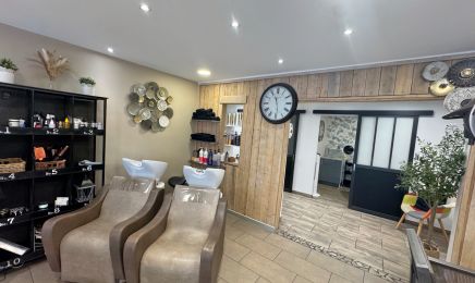 RELOOK'R : Coiffeur à Riorges