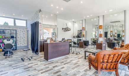 Milton R - Concept : Coiffeur à Jacou
