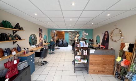 Les ciseaux de Virginie  : Coiffeur à Coutouvre