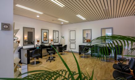 Rien qu'un Instant : Coiffeur à Plerguer