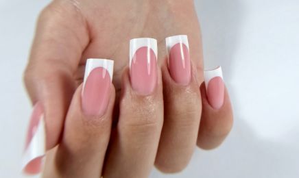 My essence Nails  : Institut de beauté à Rodilhan