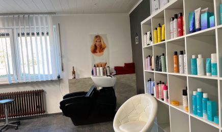 Friseursalon by D'Amore: Friseur in Heidenheim an der Brenz