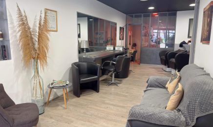 Chez lili : Coiffeur à Béziers