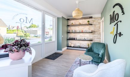 MO and JO : Institut de beauté à Lanvallay