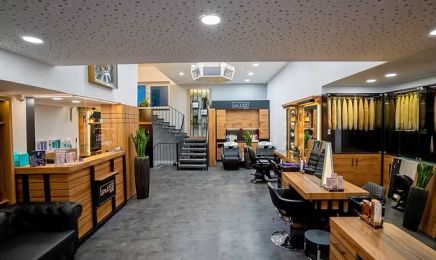 STYLLIST by Sheriff: Kosmetikstudio in Hannover