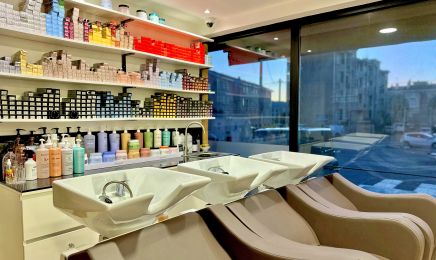 MADEMOISELLE BY MARION® - Pin Vert : Coiffeur à Aubagne