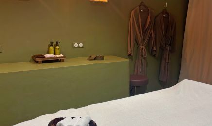 Senssól - Amandine Berneau certifiée Renata França Spa : Coiffeur à Orgon