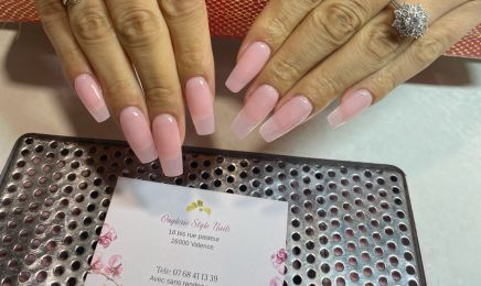  Ongles Style Nails : Manucure à Valence
