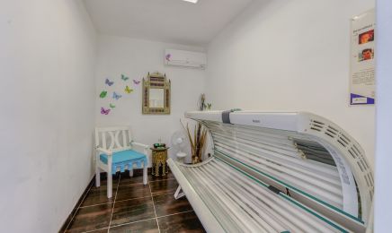 & Dieu créa la Femme : Institut de beauté à Saint-Paul-sur-Save