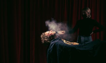 Le barbier des voyeurs - Saint-Germain : Manucure à Paris