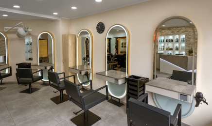 Figaro am Kirchplatz - Damen Friseur: Friseur in Heiligenhaus