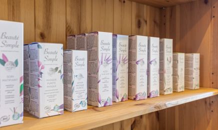 Ajna beaute : Institut de beauté à Combloux