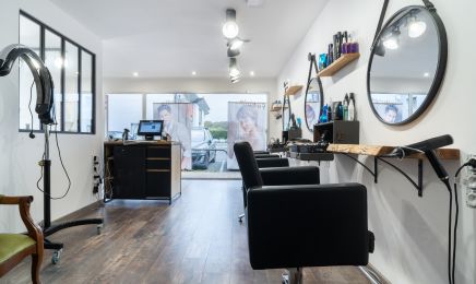 L'Instant Ciseaux : Coiffeur à Chéraute