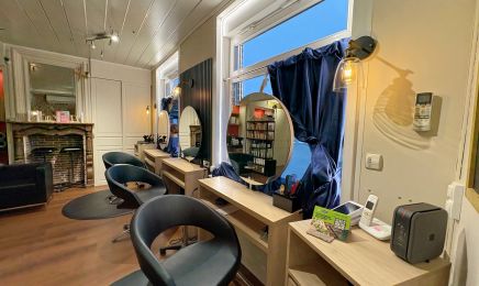 Audrey Coiffure - Expertise transformation et modelage crânien : Coiffeur à Saint-Jans-Cappel