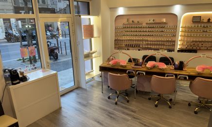 Hannah Nails & Cils  : Manucure à Marseille