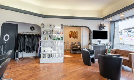 Nouvel' Hair : Coiffeur à Viroflay