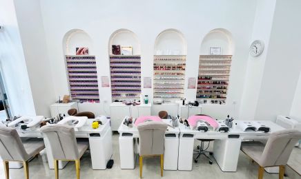 Le Château Nails Versailles : Manucure à Versailles