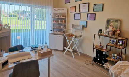 Centre Thérapeutique et de Bien Être du Passe Tout Outre  : Coiffeur à Honnelles