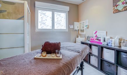 Notes de beauté : Manucure à Ruaudin