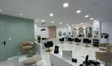 BLUSH Concept (ancien Mya Coiffure) : Manucure à Marseille