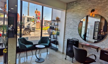 Pimba  : Coiffeur à Paray-Vieille-Poste
