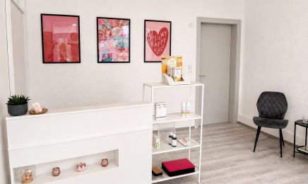 Fußpflege TILA (Tina Landes): Kosmetikstudio in Heilbronn
