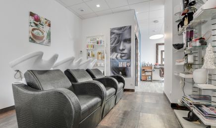 SG creation : Coiffeur à La garnache