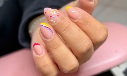 Nail & Paillettes : Manucure à Monneville