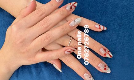 One nails : Manucure à Paris