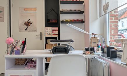 IDYLICQ BEAUTE : Manucure à Licques