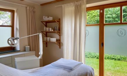 Pflug Derma: Kosmetikstudio in Ottersberg