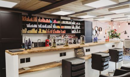 The Room : Coiffeur à Châteaurenard