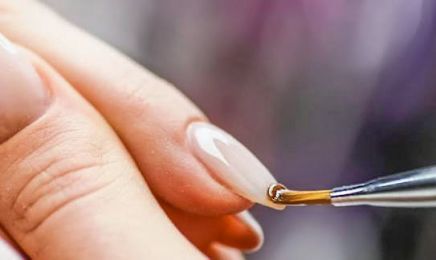 Beauté Naturelle : Manucure à Cornebarrieu