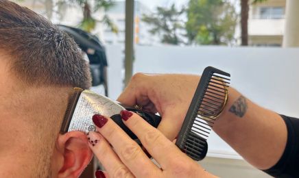 Le Salon Sans Nom : Coiffeur à La Rochelle