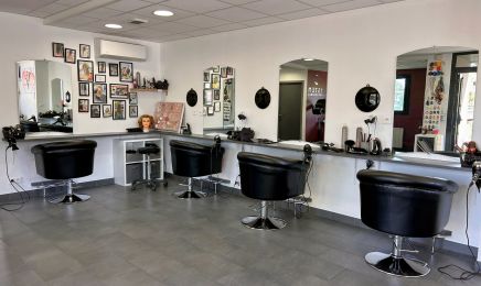 À vos Couleurs : Barbier à Servas