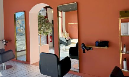 Silky Hair : Coiffeur à Le Mans