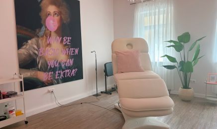 Nari Studio: Kosmetikstudio in Neuenstein