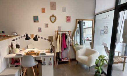 AJ Institut  - Centre de bronzage, hammam, ongles, cils et sourcils : Spa à Perpignan