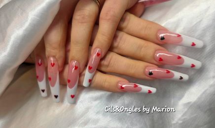 Cils et ongles by Marion : Manucure à Charmes