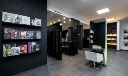 Adrian Xhaferi Salon : Friseur in Stuttgart