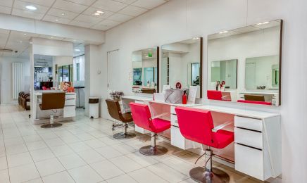 Camille Albane - Saint-Germain-en-Laye : Coiffeur à Saint-Germain-en-Laye