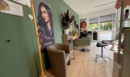 Julias Haarstube 2.0: Kosmetikstudio in Waldalgesheim