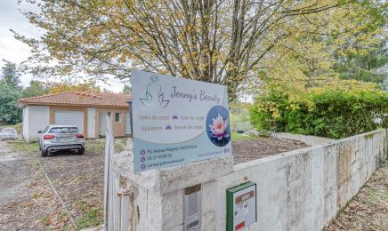 Jenny's Beauty : Coiffeur à Pessac